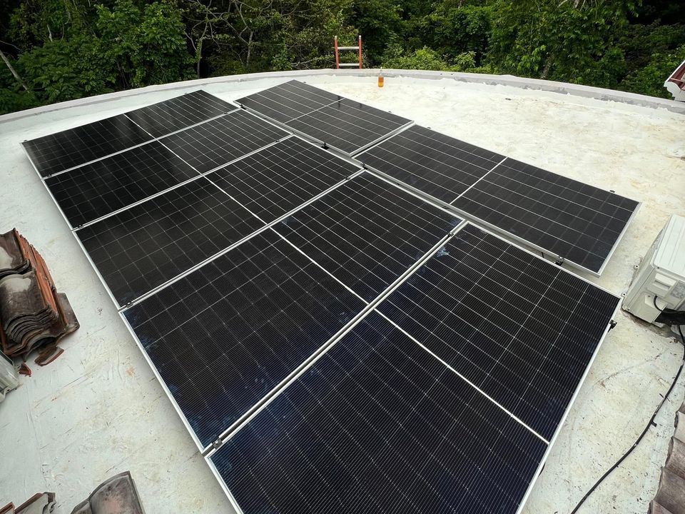 Paneles solares en techo